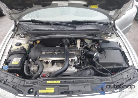 2006 Volvo S60 2.5T from USA, damaged, VIN YV1RS592962530932